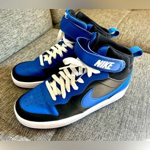 Nike Court Borough Mid2 Sneakers for Boys